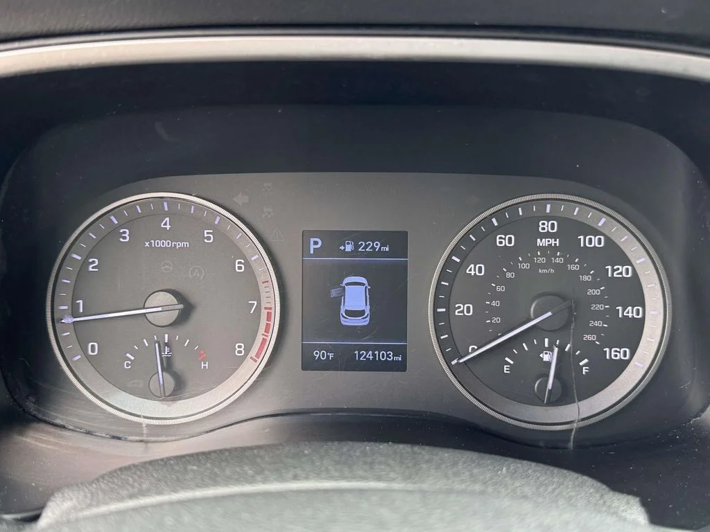Used 2019 Blue Hyundai SE image 25