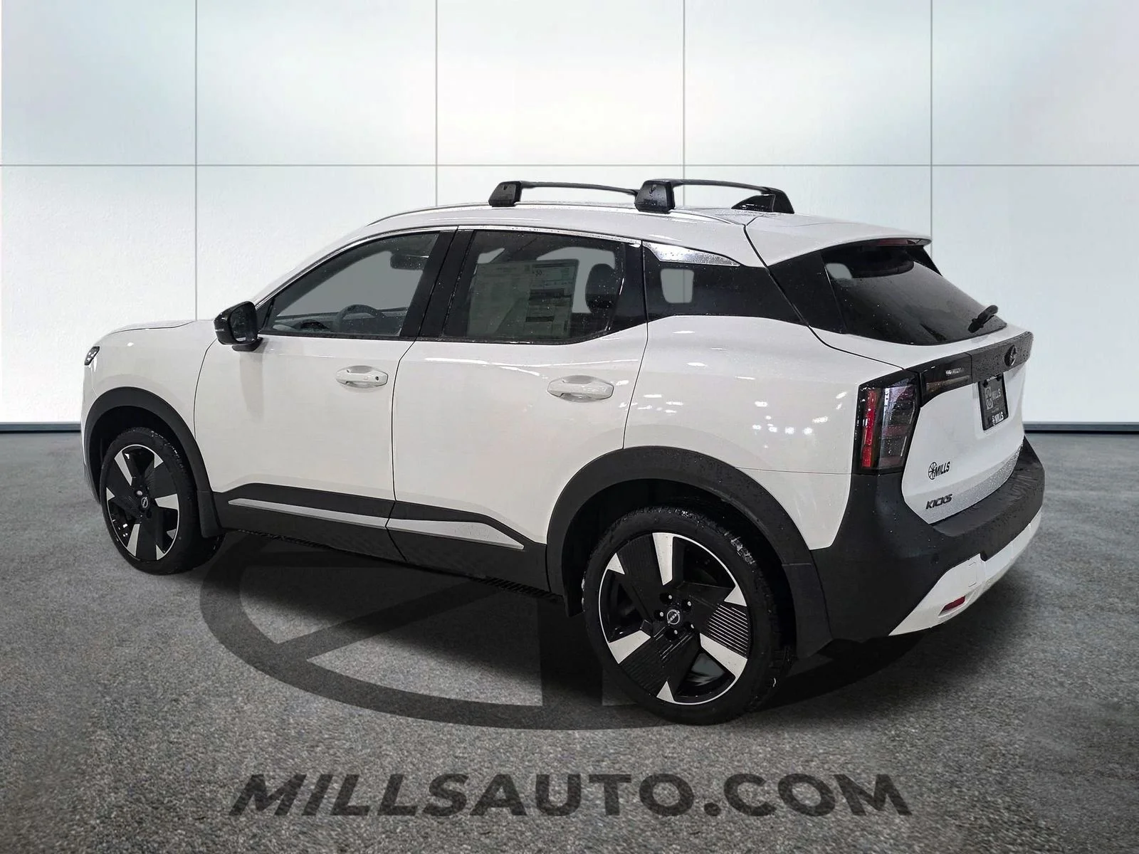 New 2026 Aspen White TriCoat Nissan SR image 4