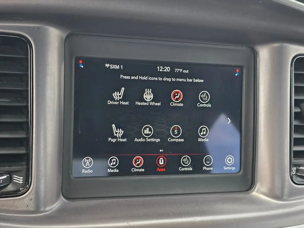 Used 2022 Black Dodge SXT image 21