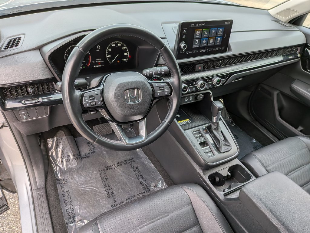 Used 2025 Silver Honda EX-L image 17