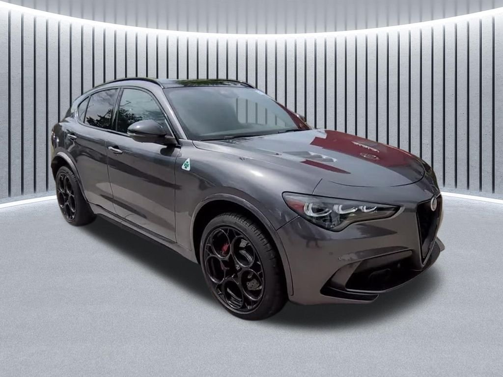 Used 2024 Gray Alfa Romeo Quadrifoglio image 18