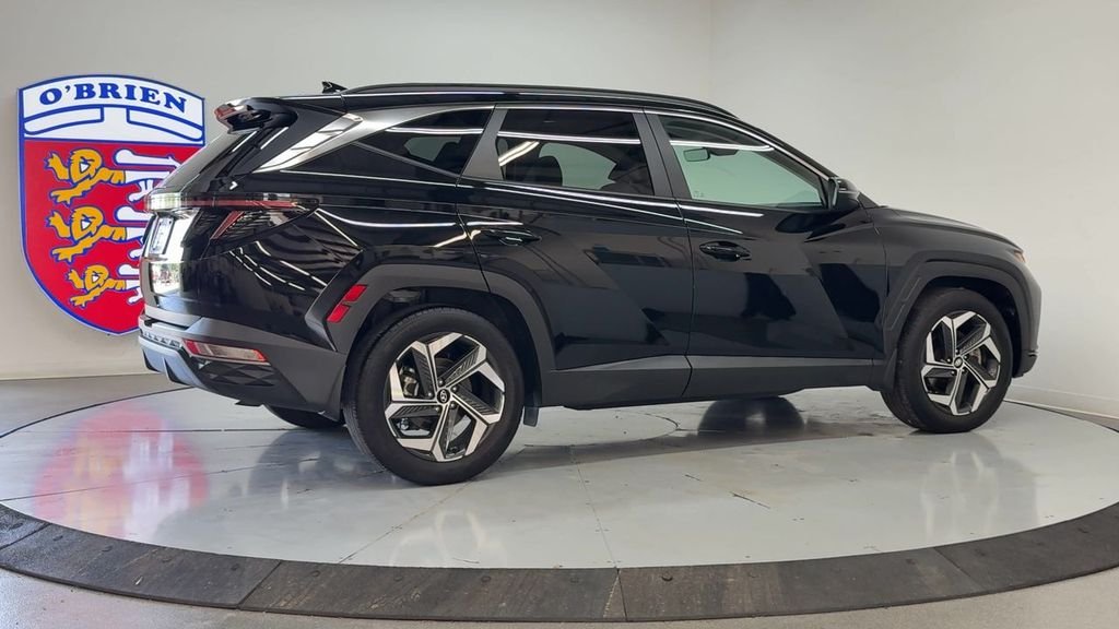 Used 2024 Black Pearl Hyundai SEL image 4
