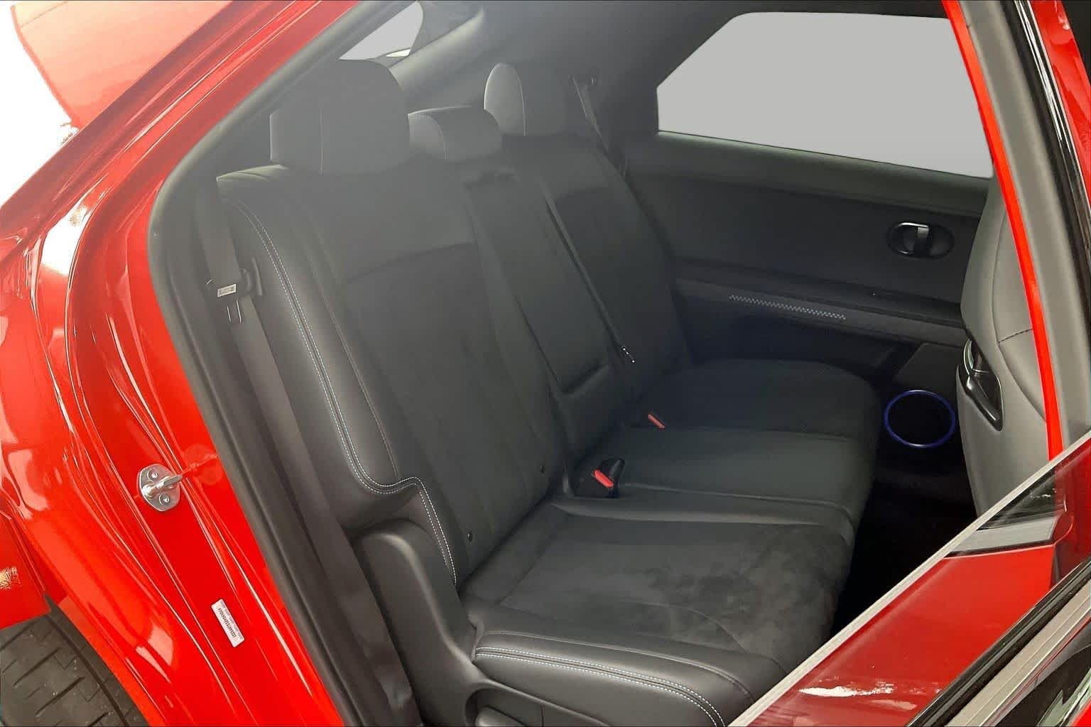 Certified Used 2025 Soultronic Orange Hyundai  image 19
