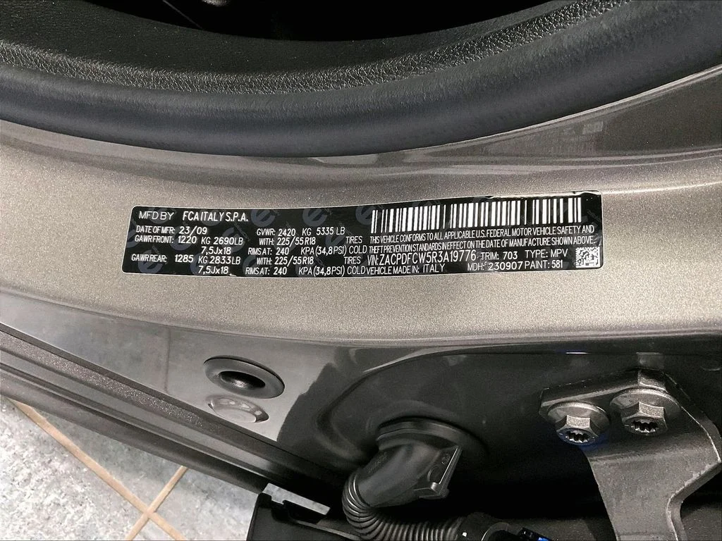 Used 2024 Gray Cray Dodge R/T image 34