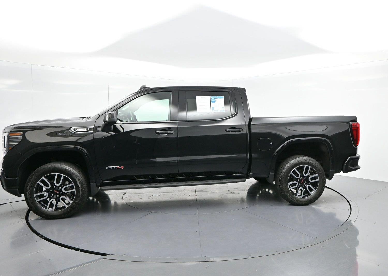 Used 2026 Onyx Black GMC AT4 image 4