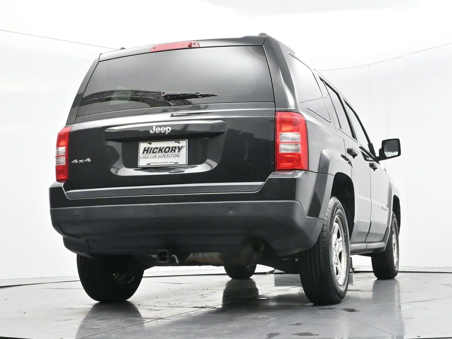 Used 2011 Brilliant Black Crystal Pearl Jeep Sport image 39