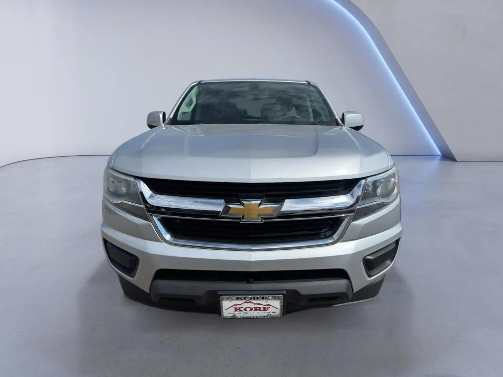 Used 2019 Silver Ice Metallic Chevrolet 4WD Work Truck image 3
