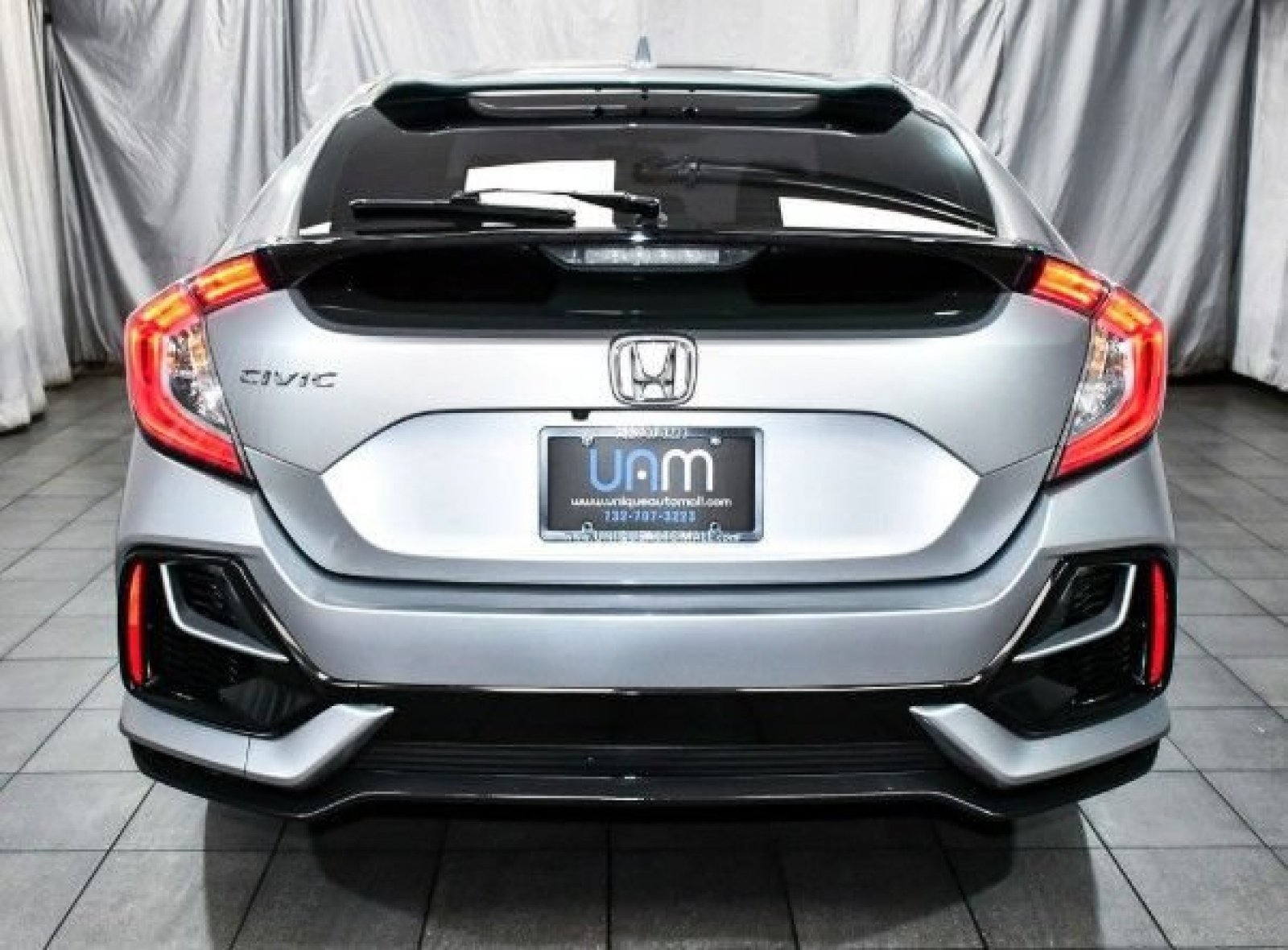 Used 2021 Lunar Silver Metallic Honda EX image 5