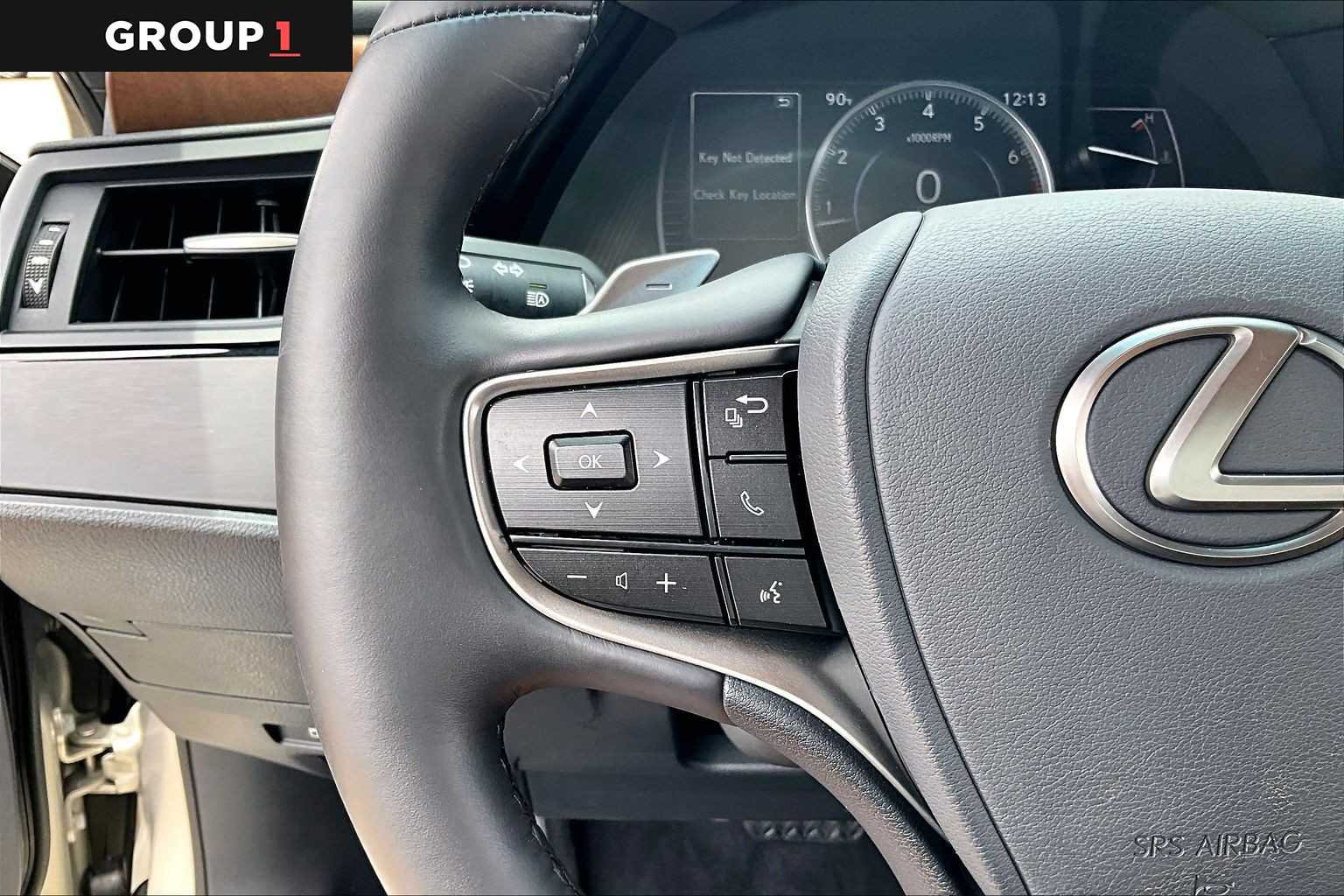 Used 2025 Moonbeam Beige Metallic Lexus  image 21