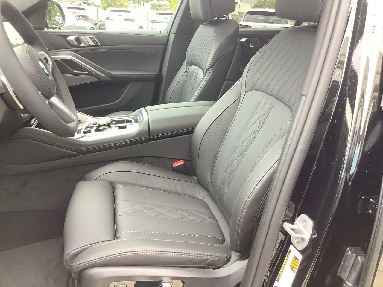 New 2027 Black Sapphire Metallic BMW xDrive40i image 14