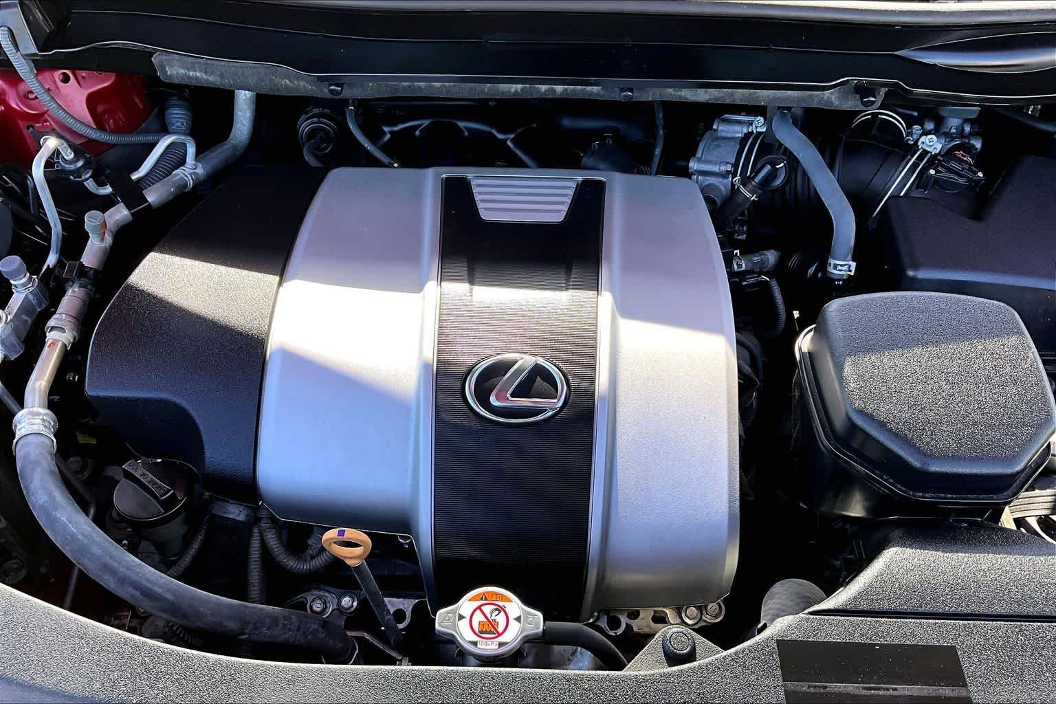 Used 2019 Matador Red Mica Lexus  image 33