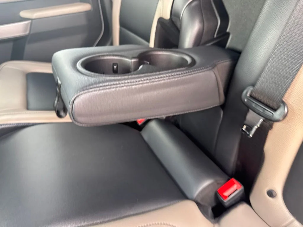 Used 2023 Gray Ford Wildtrak image 33