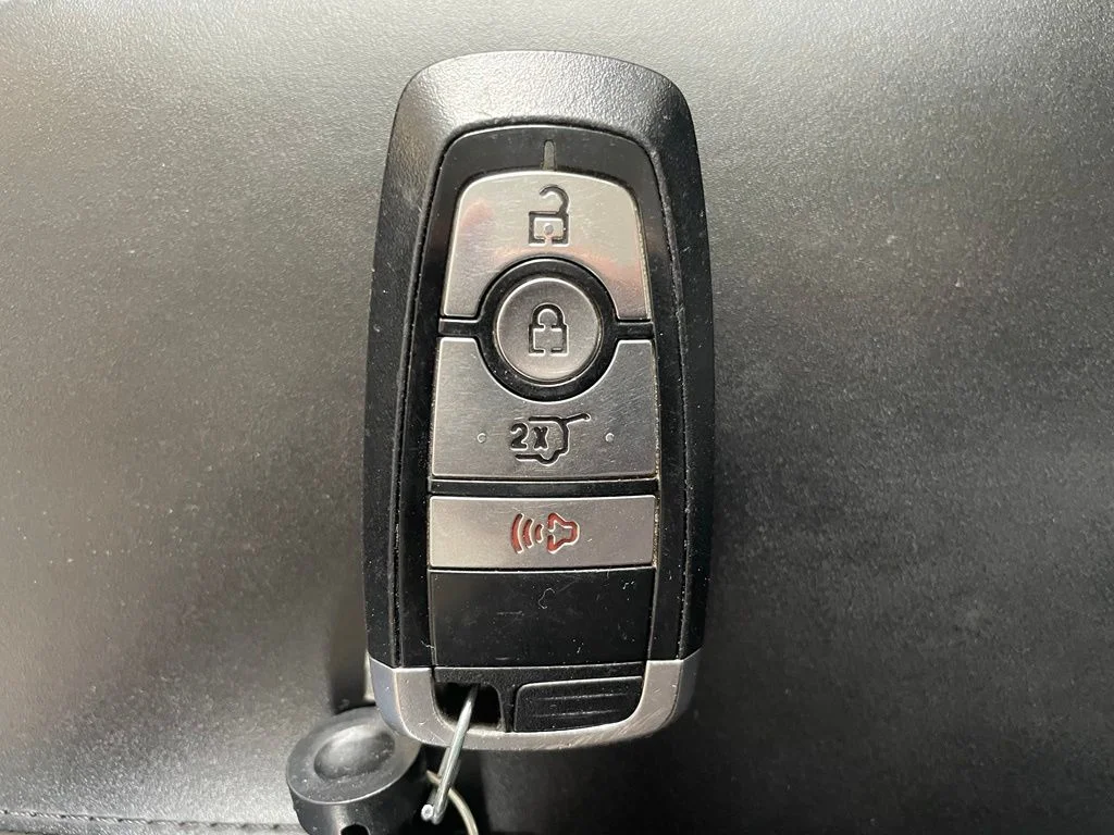 Used 2022 White Ford Big Bend image 19