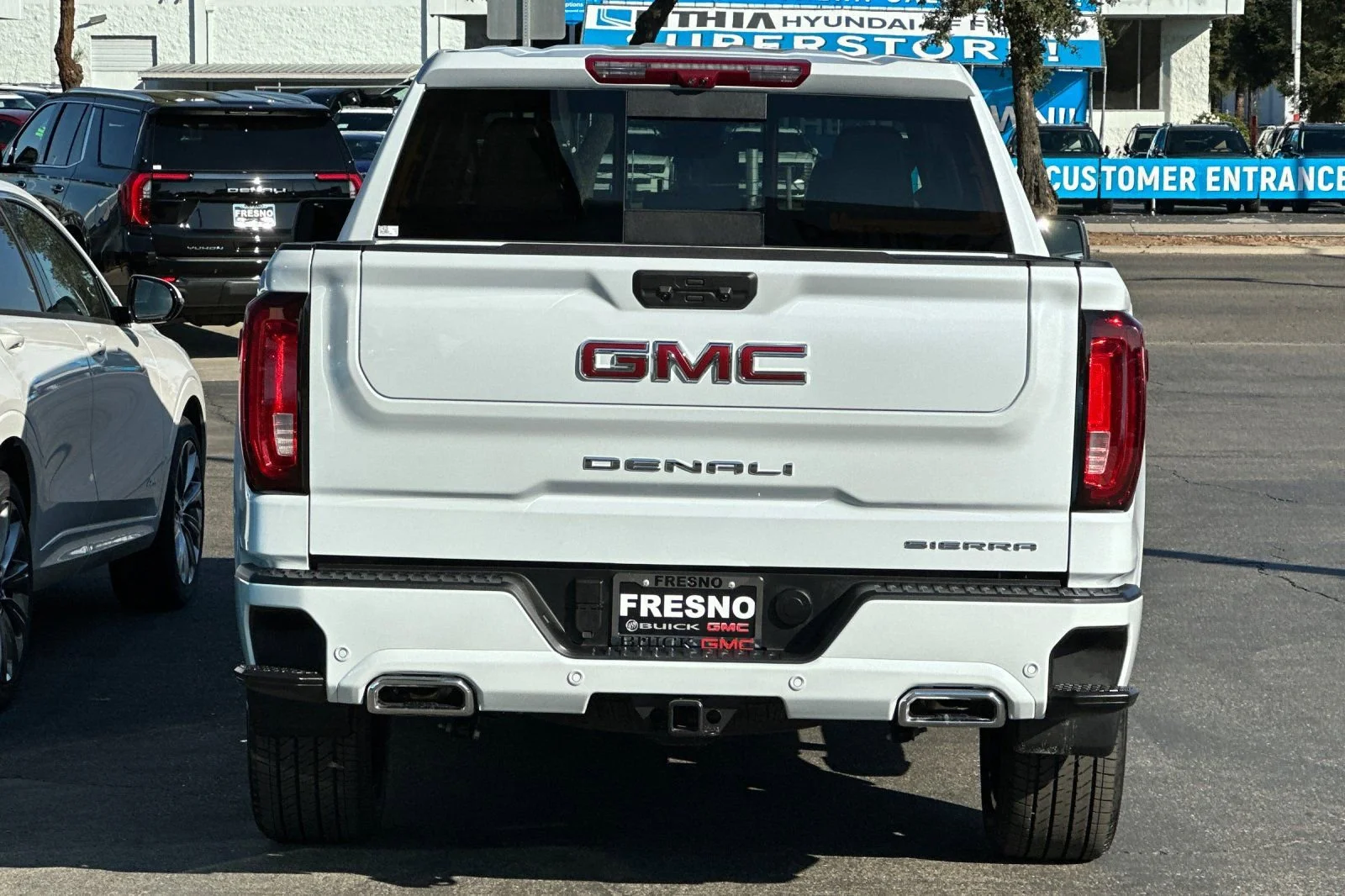 2026 GMC Sierra 1500 Denali - Photo 6