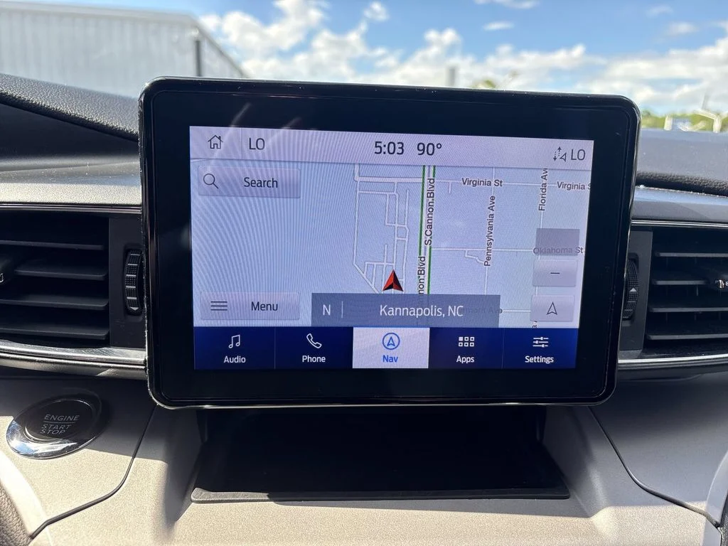 Used 2023 Gray Ford XLT image 19