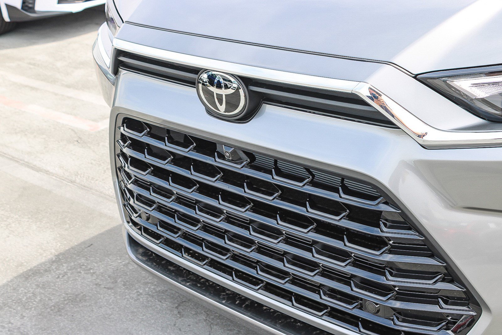 New 2026 Heavy Metal <sup>1</sup> Toyota  Limited image 5