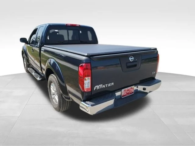Used 2016 Blue Nissan SV image 5