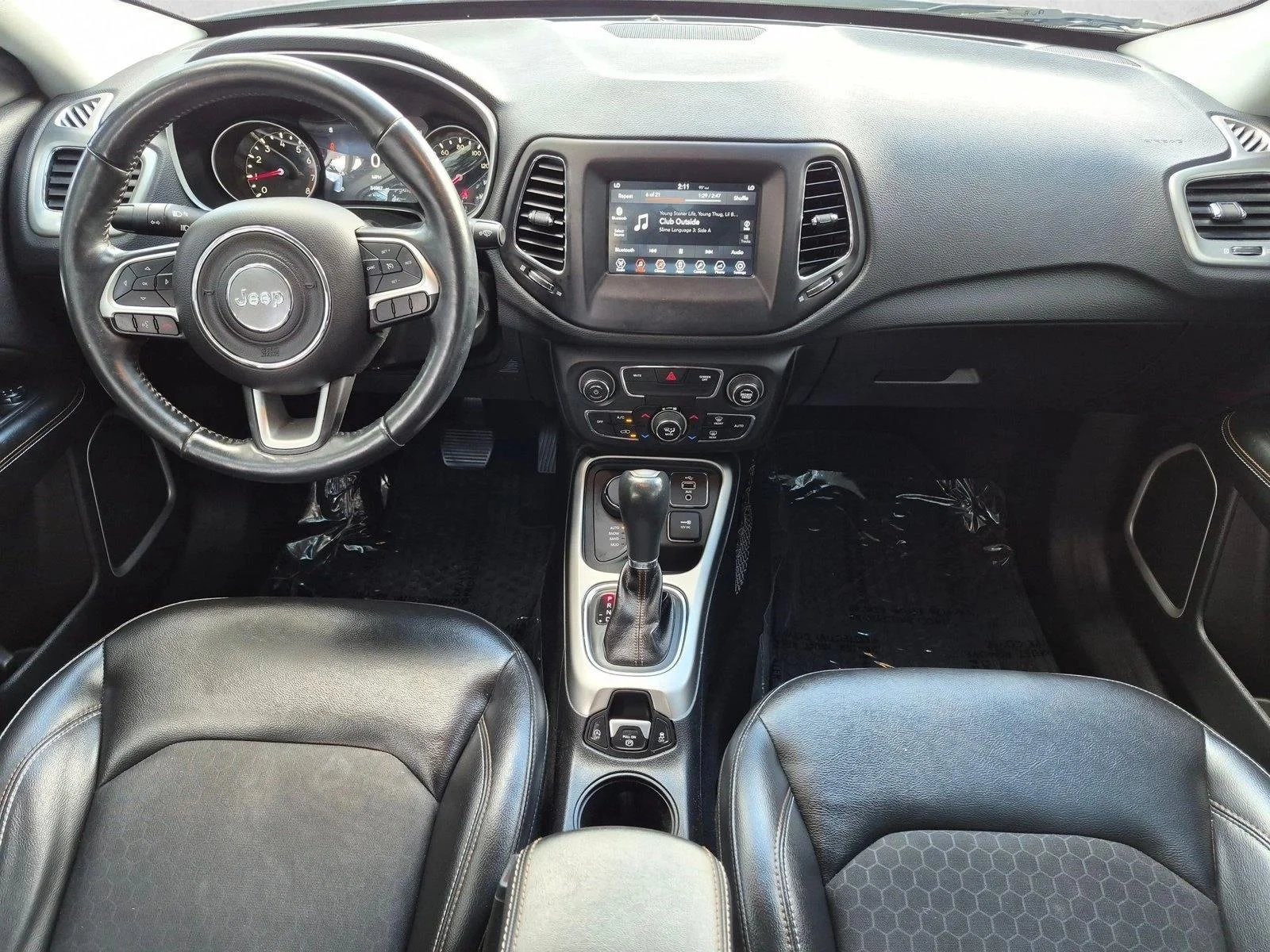 Photo 16