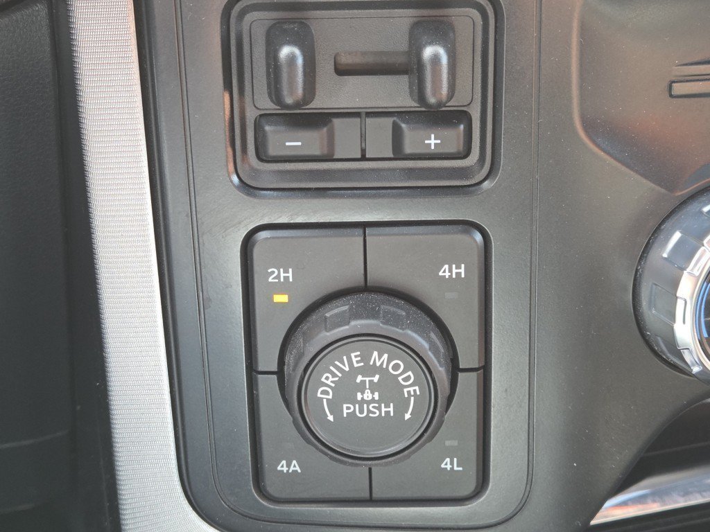 Certified Used 2022 Star White Ford Platinum image 11