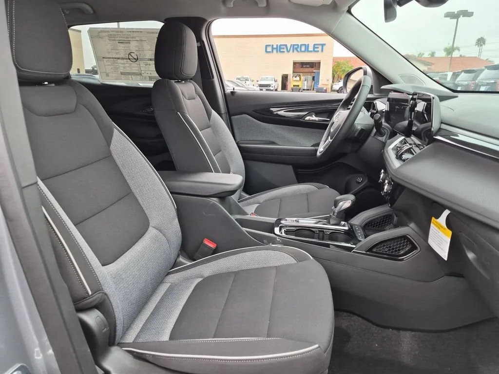 New 2026 Sterling Gray Metallic Chevrolet LT image 28
