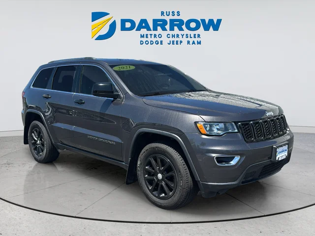 Used 2021 Gray Jeep Laredo X image 7