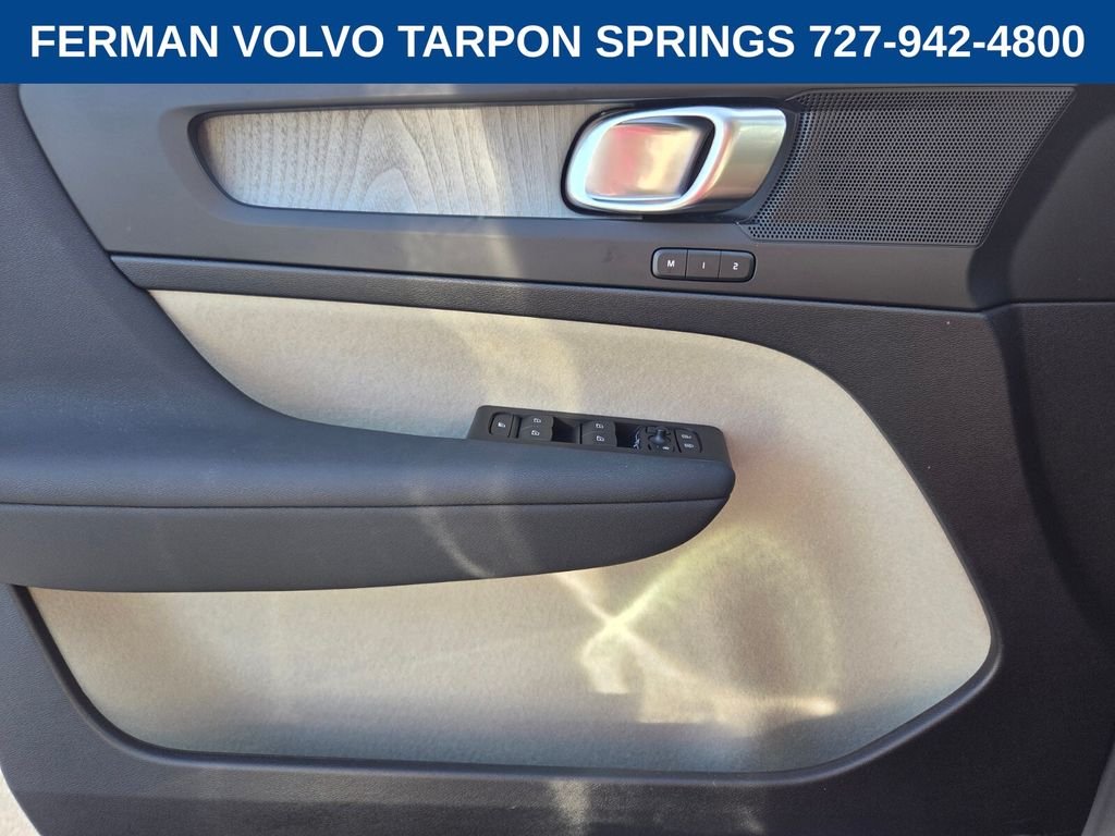 New 2026 Vapour Grey Volvo Plus image 23
