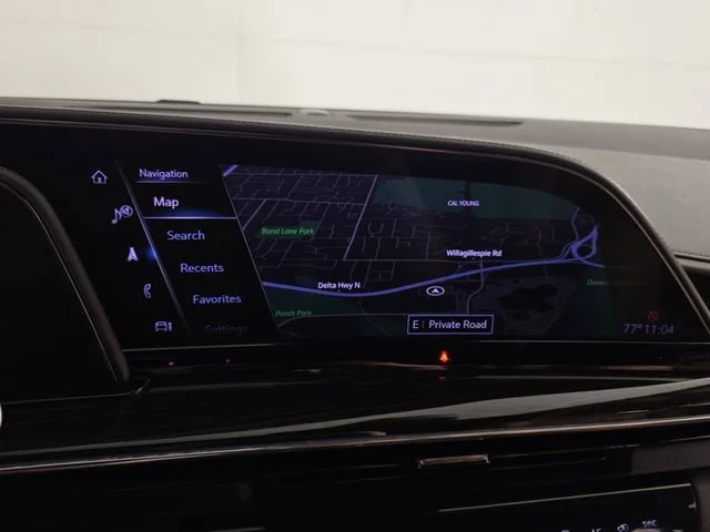 Used 2021 White Cadillac Premium Luxury image 14