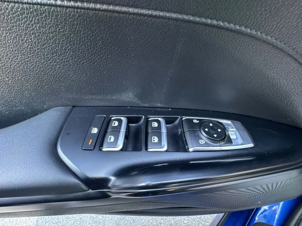 Used 2021 Blue Kia GT-Line image 5