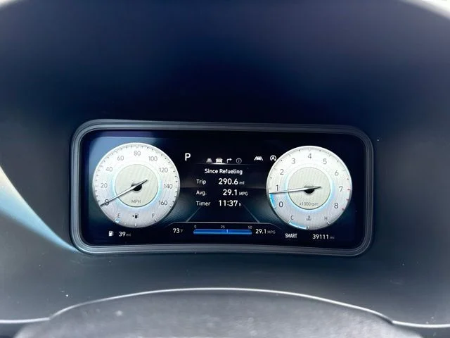 Certified Used 2022 Red Hyundai Limited image 8