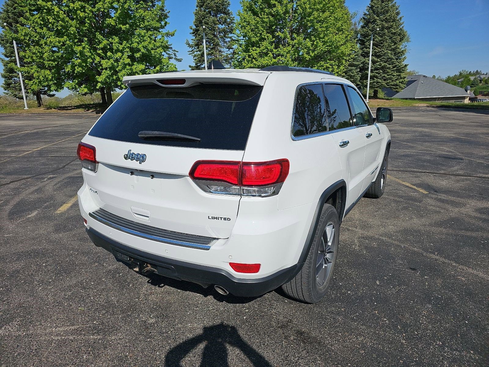 Used 2021 Bright White Clearcoat Jeep Limited image 5