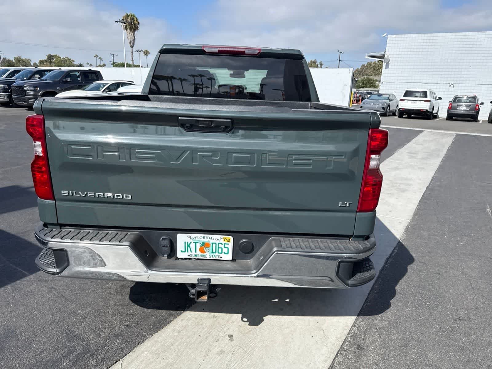 Used 2025 Cypress Gray Chevrolet LT image 15