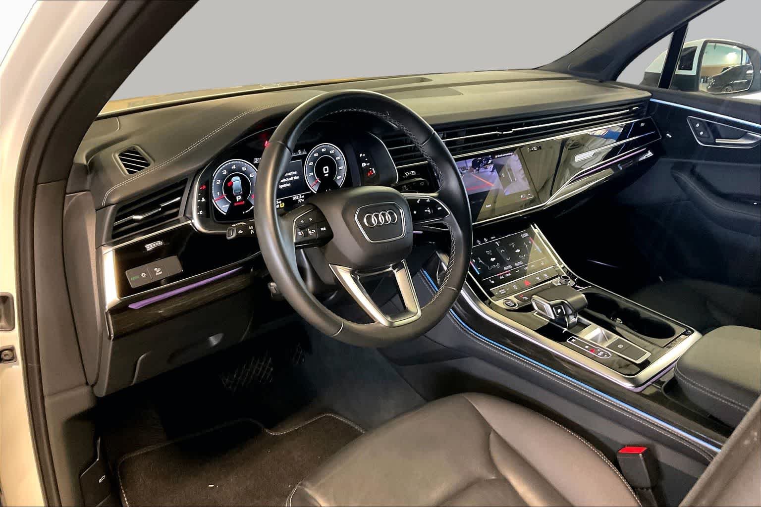 Used 2025 Carrara White Audi Premium Plus image 17