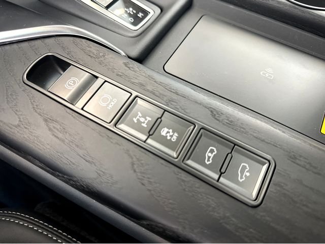 2026 Lexus LX 700h Luxury - Photo 31