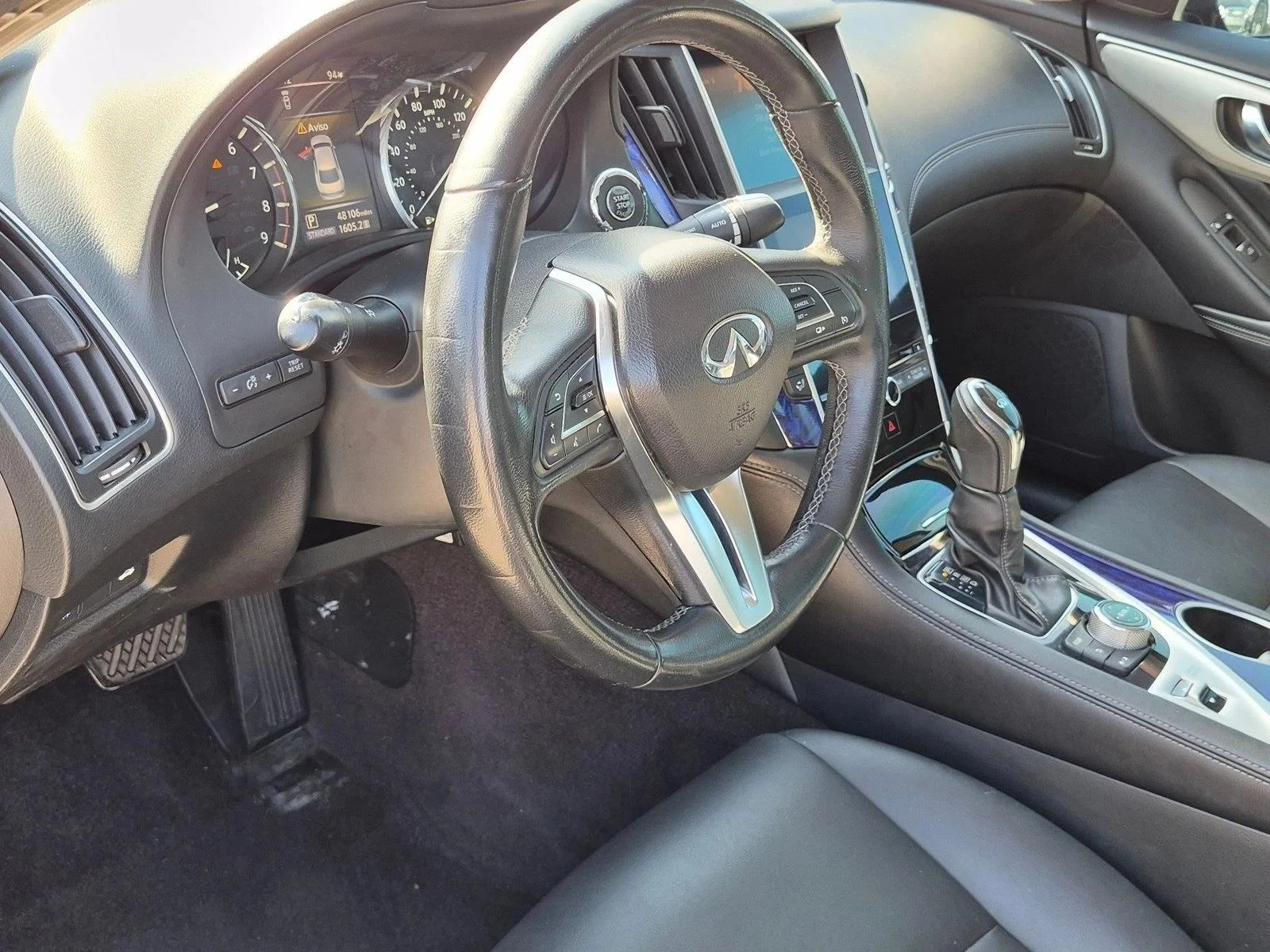 Used 2020 Black Obsidian INFINITI 3.0t LUXE image 9