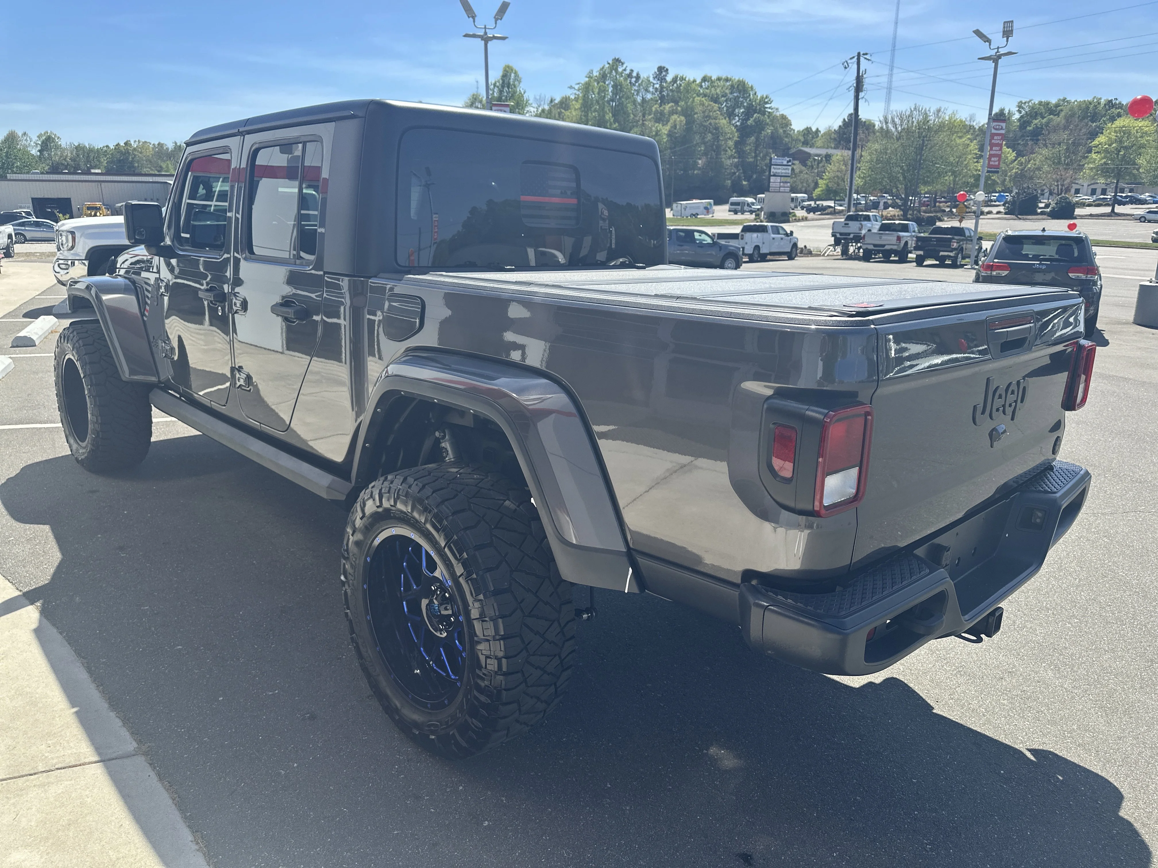 2023 Jeep Gladiator Sport S - Photo 6