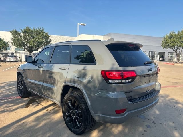 Used 2020 Gray Jeep Altitude image 7