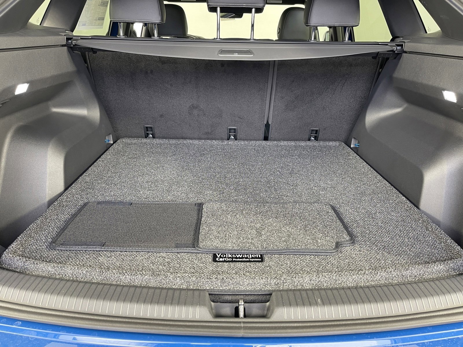 2025 Volkswagen Atlas Cross Sport SEL R-LINE - Photo 37