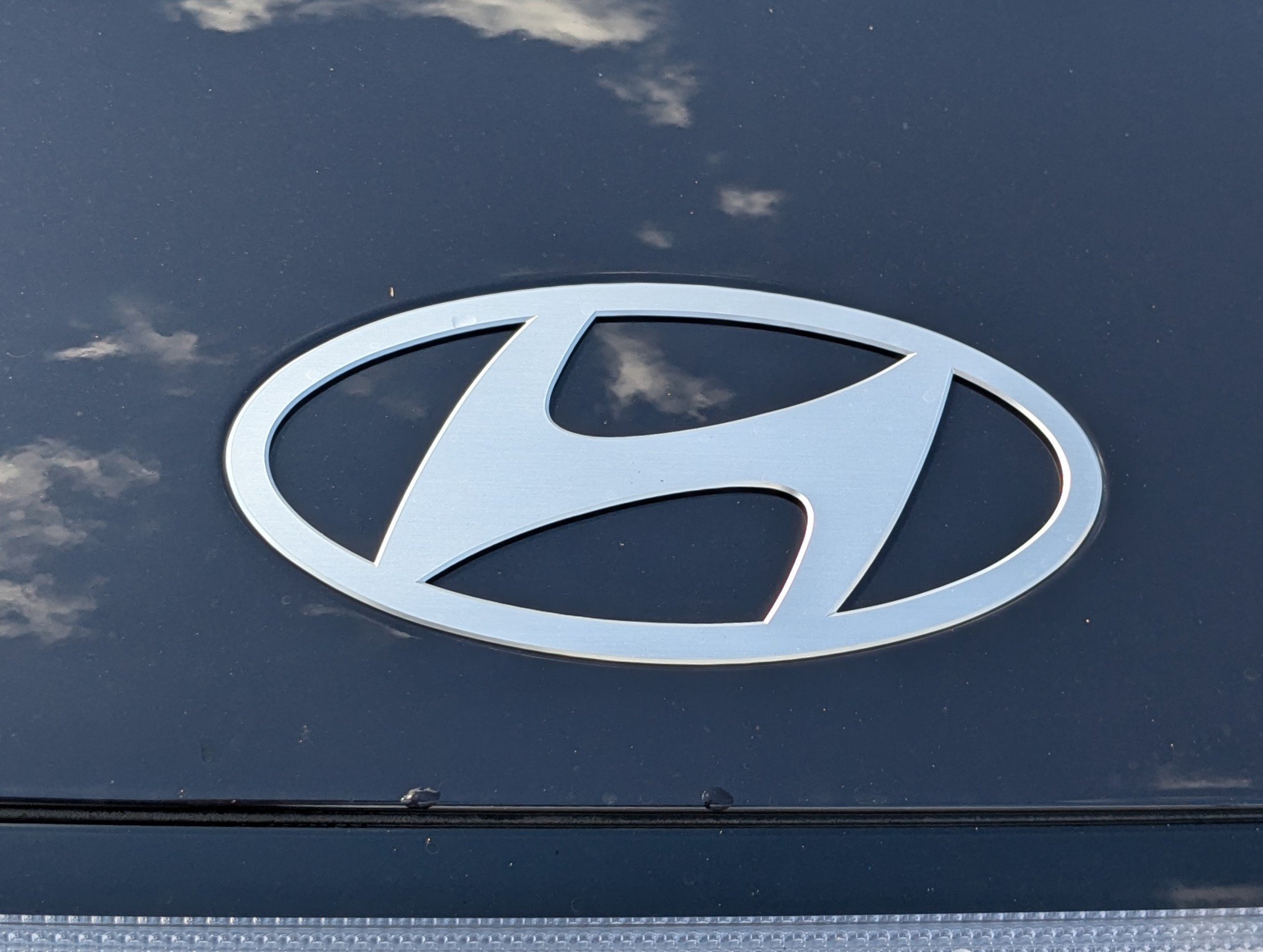 New 2026 Carbon Blue Hyundai Limited image 13