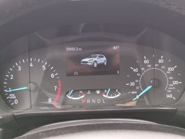 Used 2022 Black Ford SE image 18