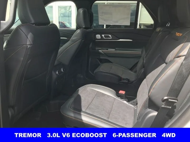 New 2026 Star White Metallic Tri-Coat Ford Tremor® image 21