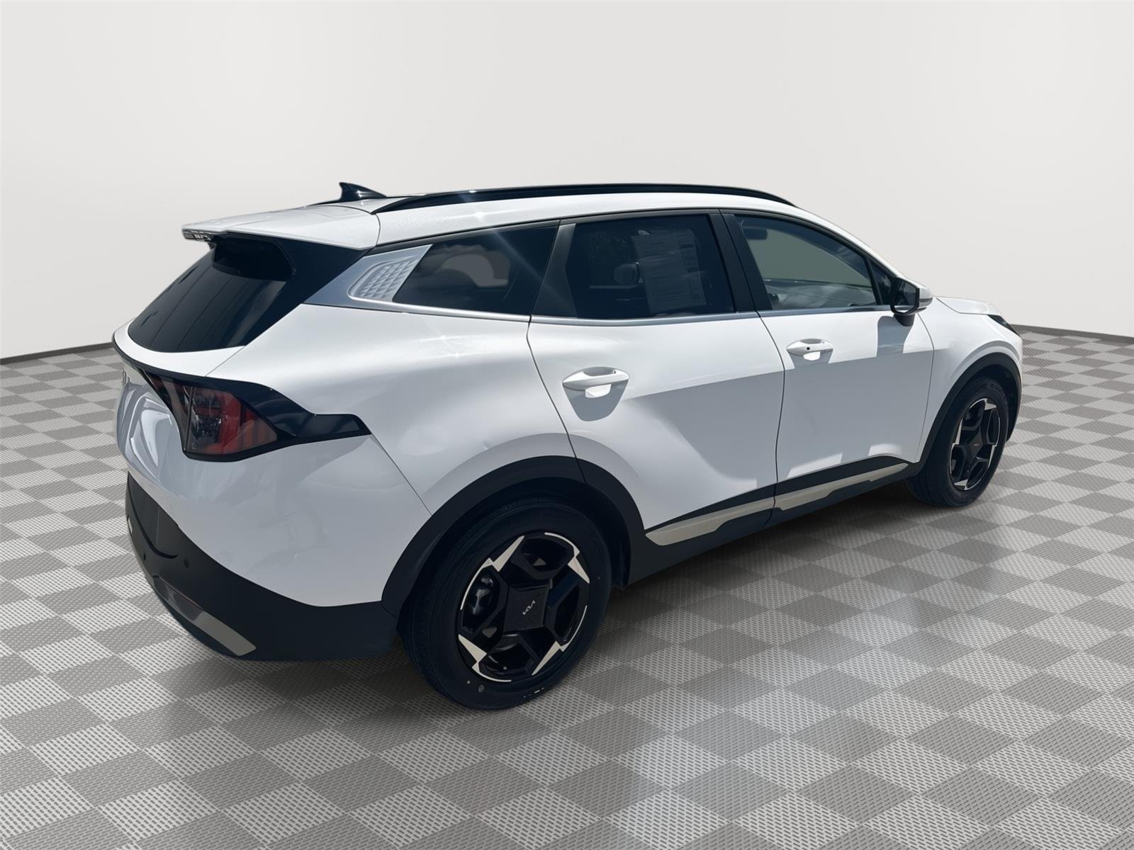 Used 2026 Glacial White Pearl Kia EX image 4