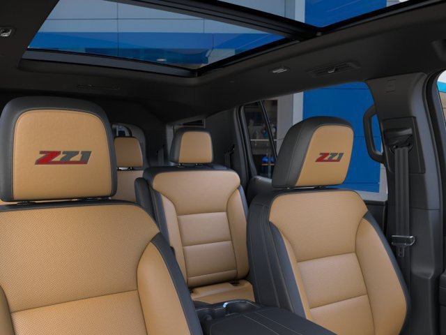 2027 Chevrolet Traverse Z71 - Photo 25