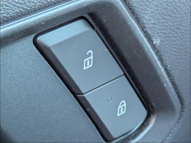 2026 GMC Canyon Elevation - Photo 24