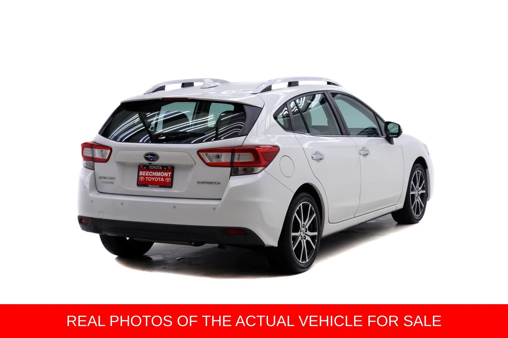 Used 2018 White Subaru 2.0i Limited image 2