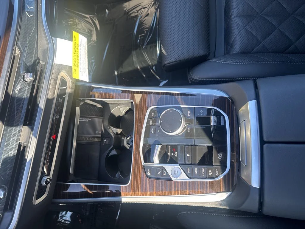 2026 BMW X5 50e - Photo 13