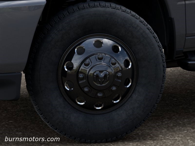 New 2026 Ceramic Gray Clear-Coat Exterior Paint Ram Lone Star Night Edition Dually image 8