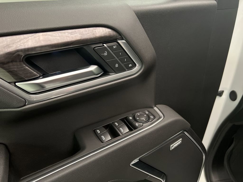 2026 Chevrolet Silverado 1500 LTZ - Photo 13