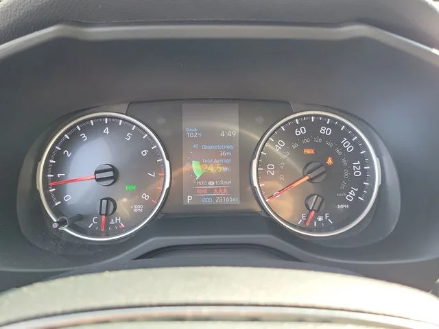 Used 2022 White Toyota XLE image 11