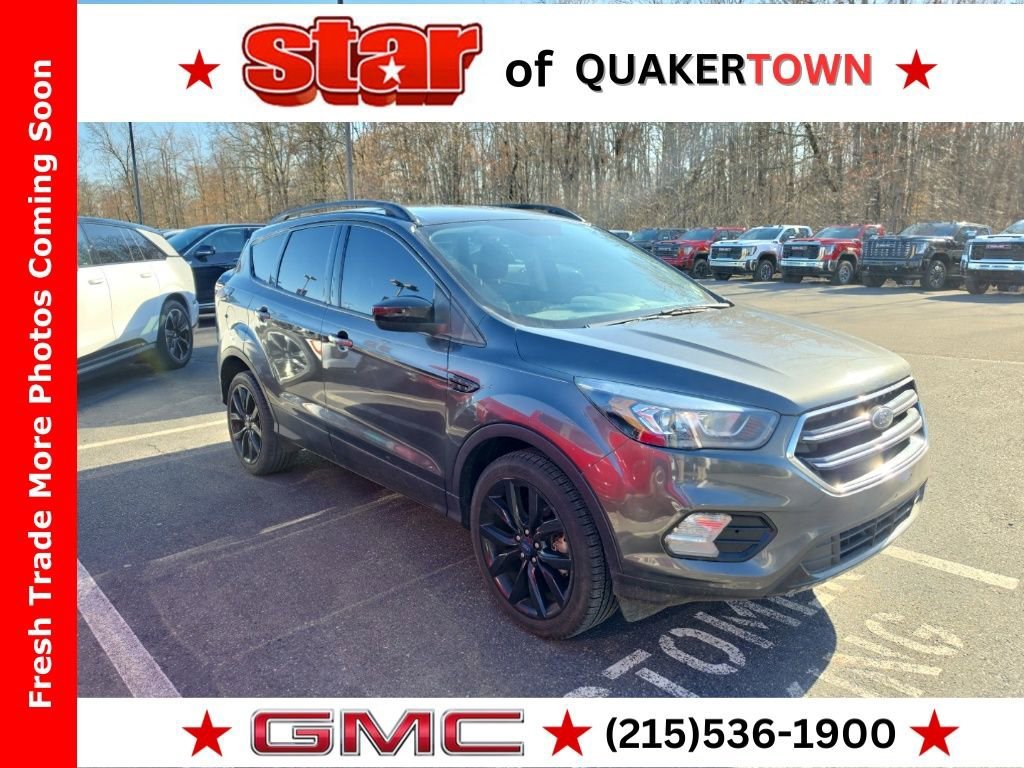 Gray 2018 Ford Escape SE AWD SUV / Crossover All-Wheel Drive