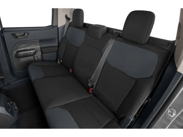 Used 2024  Ford XL image 13